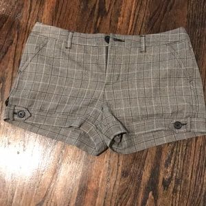 Old Navy plaid shorts